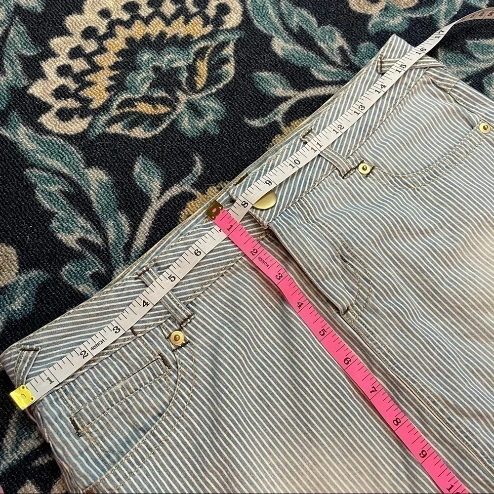 SO Mini Skirt Size 7